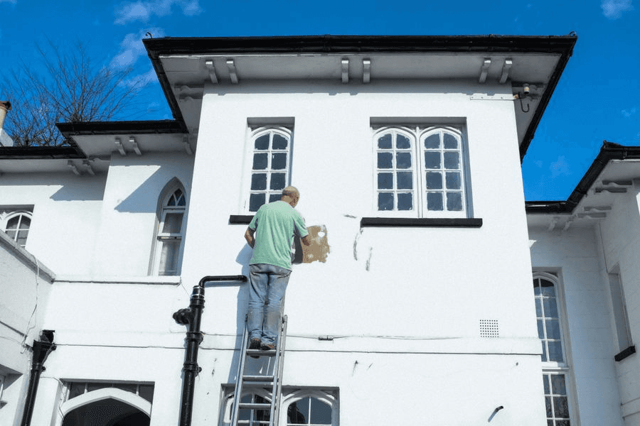 Stucco Repair & Paint